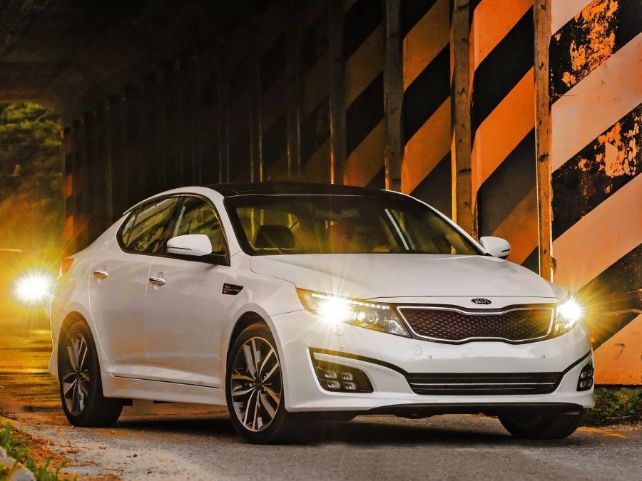  Kia Optima 2013 года  (фото 19 из 63)